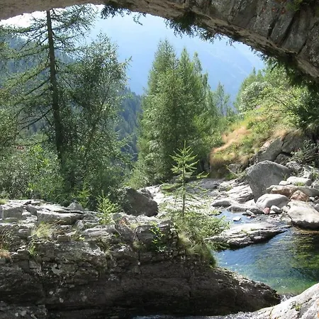 Valle Di Gressoney アパート